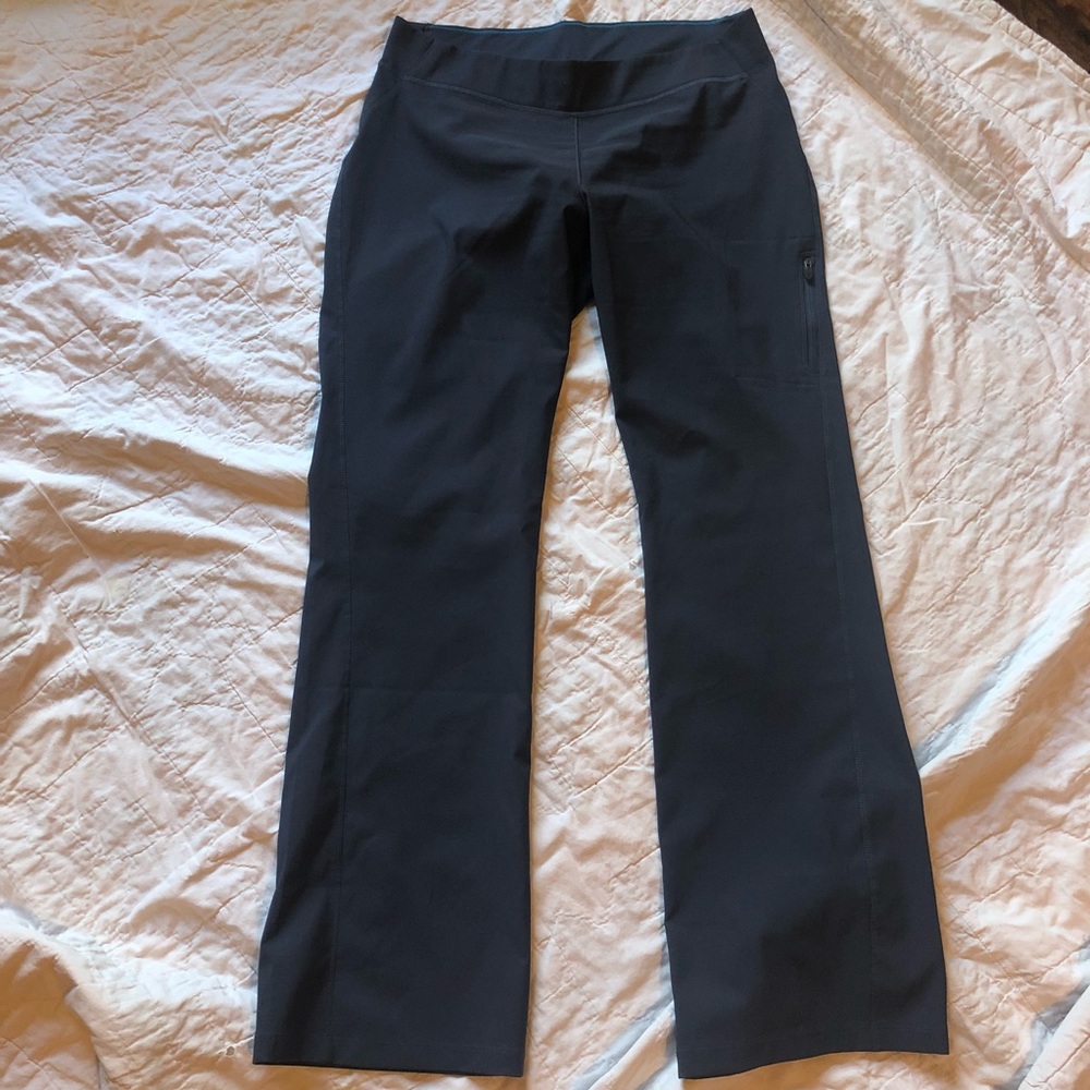 Columbia Back Beauty Pull-on Boot Cut Pant